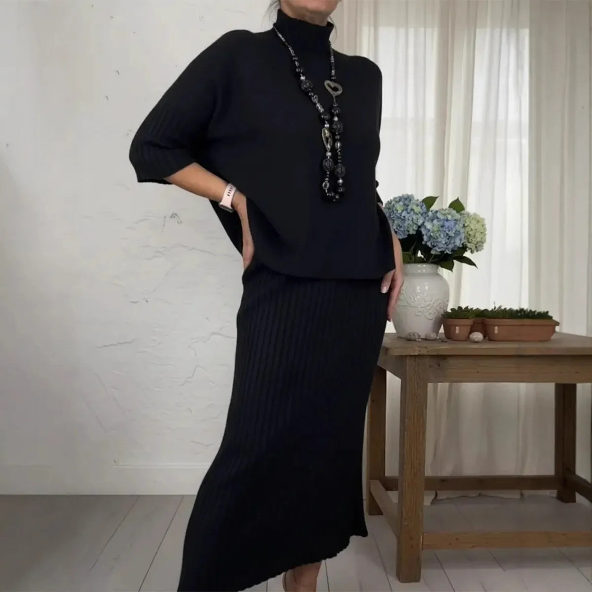 Delyssa™ Elegant 2-Piece Set