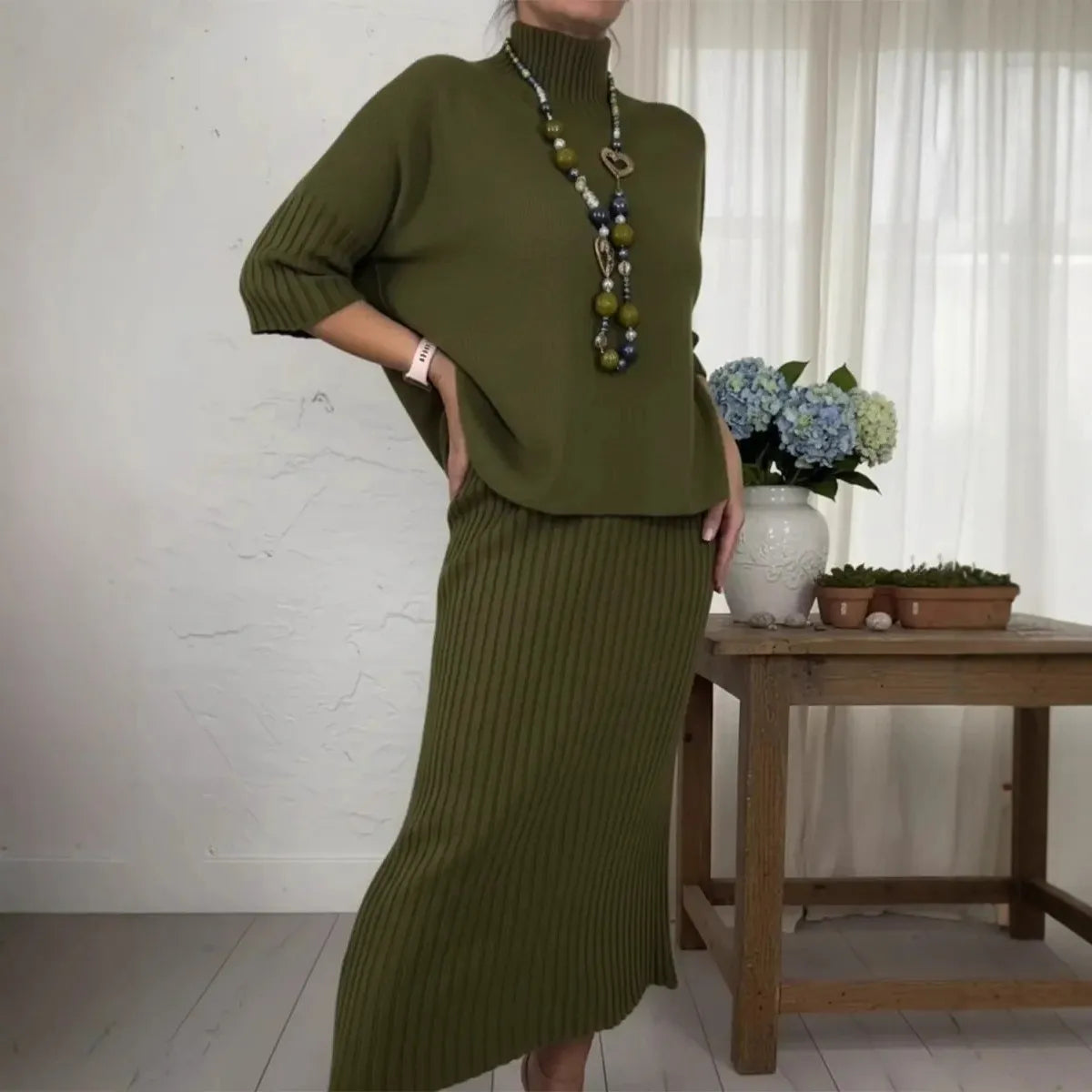 Delyssa™ Elegant 2-Piece Set